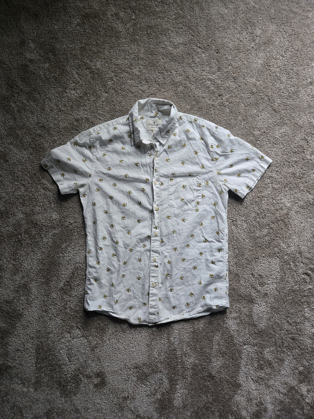 American Eagle Outfitters White Short-Sleeve Button-Up with Yellow Palm Print